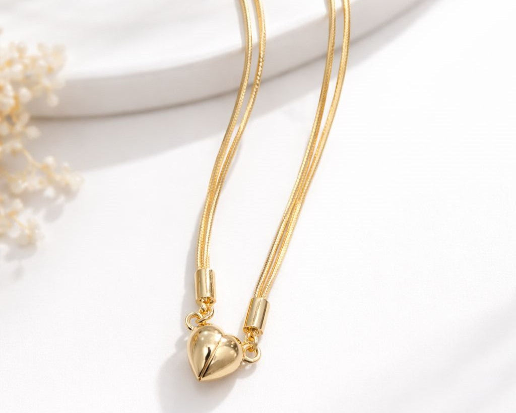 Elegante Collar Magnetico Corazon Eterno + Caja de regalo gratis✨